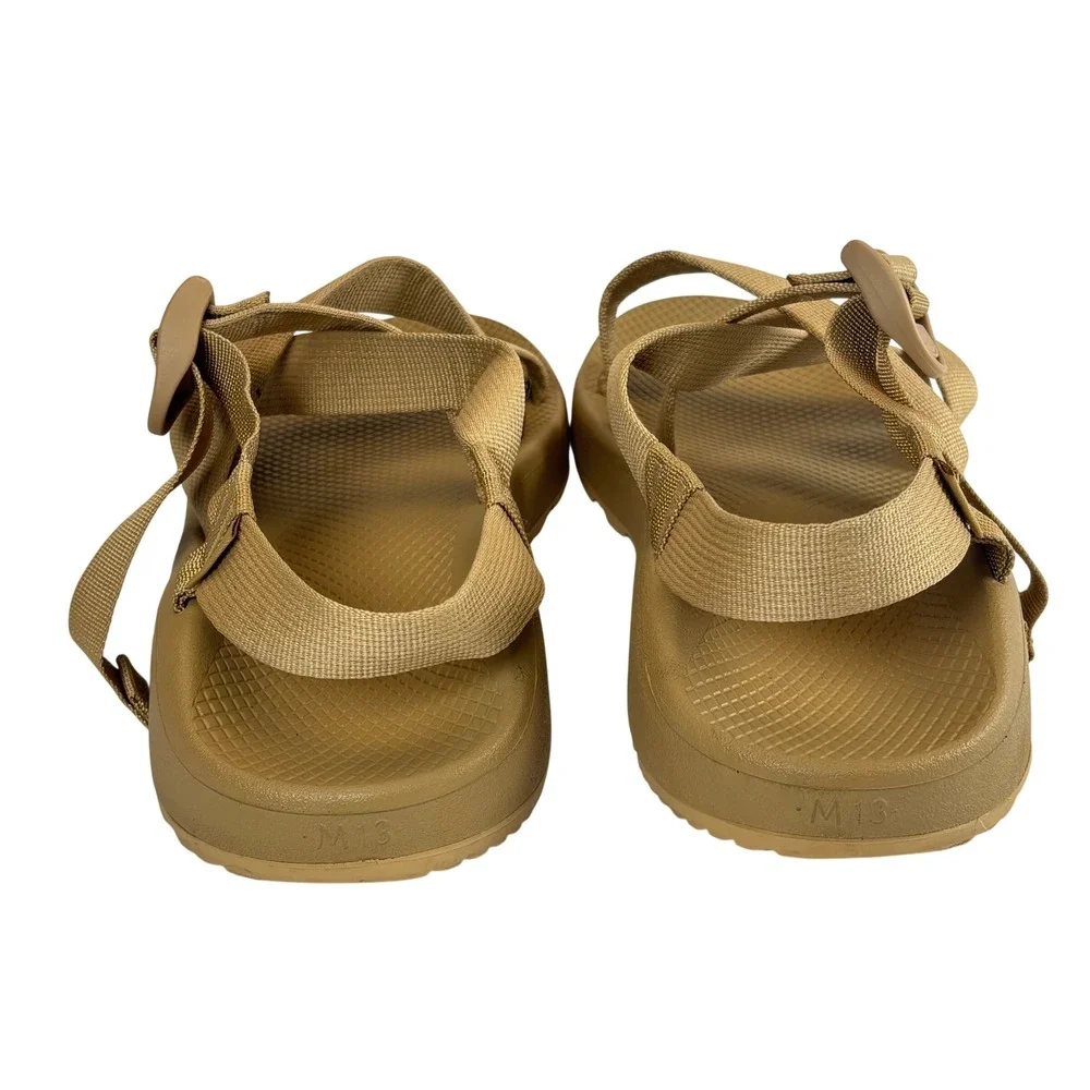Chaco Z/Cloud Sport Sandals Mens 13 Tan Strappy Buckle Outdoor Gorpcore‎ J106761